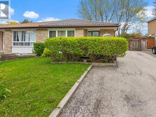 House for sale in Georgina, Ontario