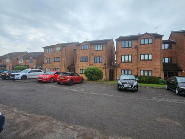 Apartment for rent in Ball Hill, West Midlands