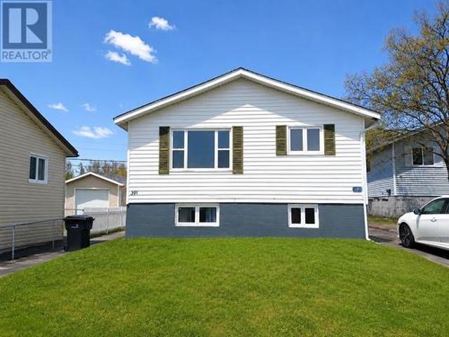 House for sale in Mount Pearl, Newfoundland And Labrador