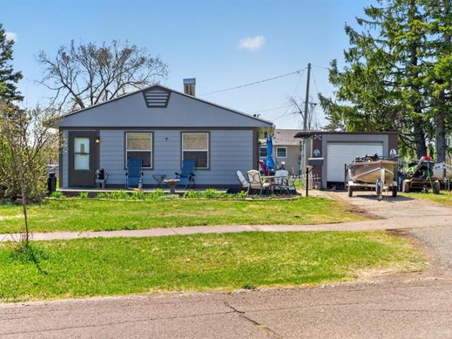 House for sale in Silver Bay, Minnesota