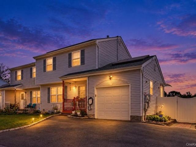 House for sale in Brentwood, Town of Islip
