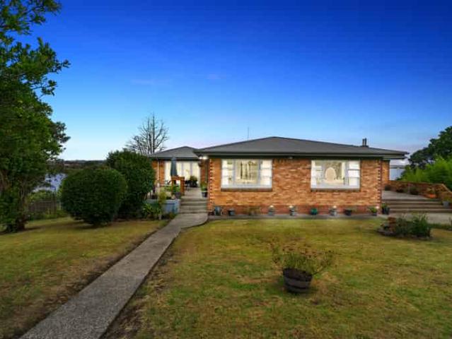 House for rent in Manurewa, Oroua County