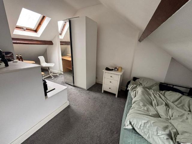 Room for rent in Elmfield, Leicestershire