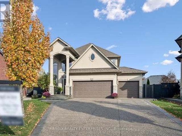 House for sale in Gilbert, Hamilton