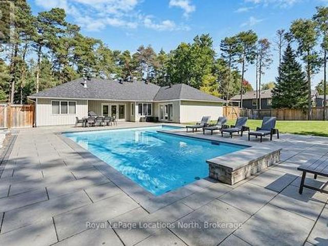 House for sale in Collingwood, Central Ontario