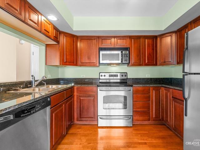 Condo for sale in Naperville, Illinois
