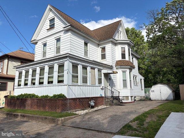 House for sale in Penns Grove, New Jersey