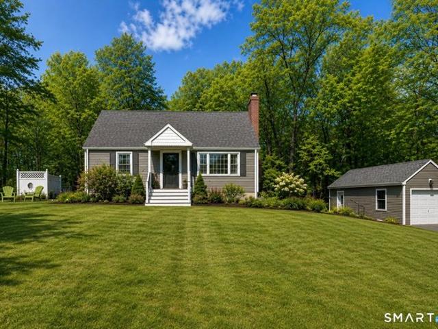 House for sale in Canton, Connecticut
