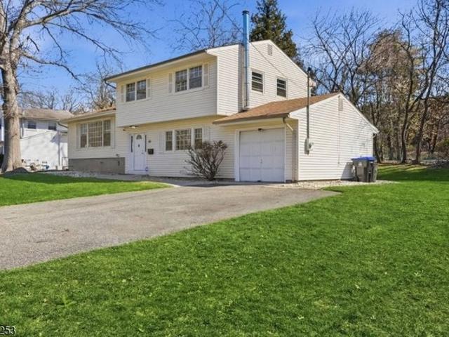 House for sale in East Brunswick, New Jersey