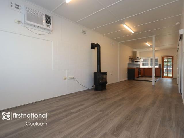 House for rent in Brisbane Grove, New South Wales