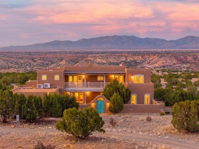 House for sale in Cerrillos, New Mexico