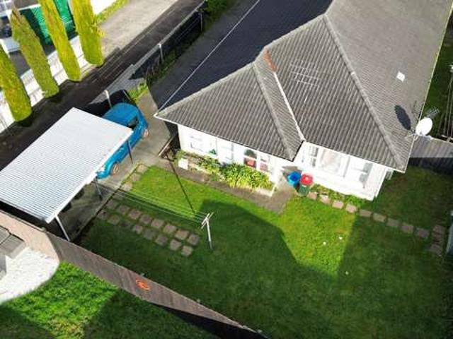 Apartment for sale in Days Bay, Wellington