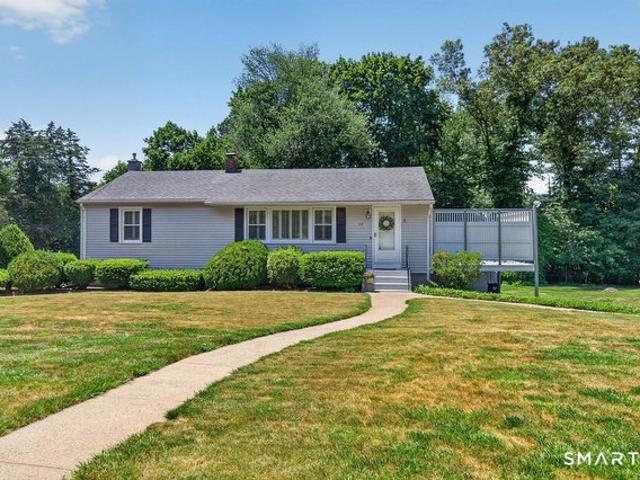 House for sale in Cheshire, Connecticut
