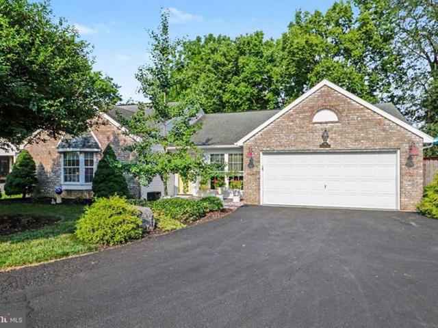 Townhouse for sale in Cumberland, Pennsylvania