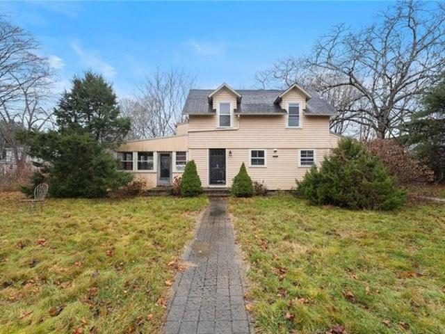 House for sale in Wakefield, Rhode Island