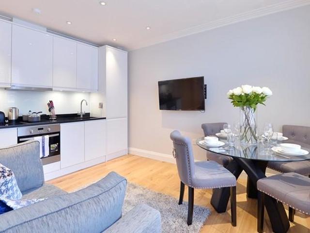 House for rent in Mayfair, Greater London