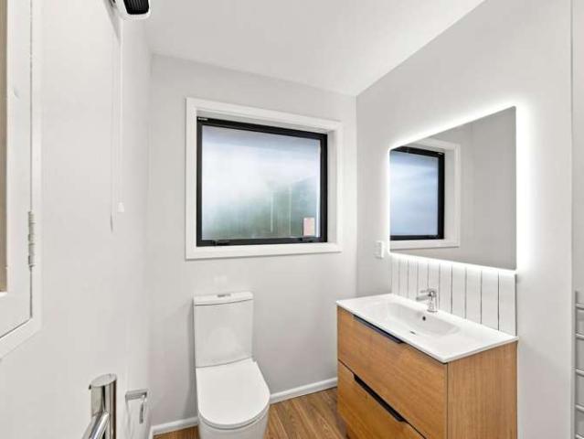 House for rent in Edgeware, Canterbury