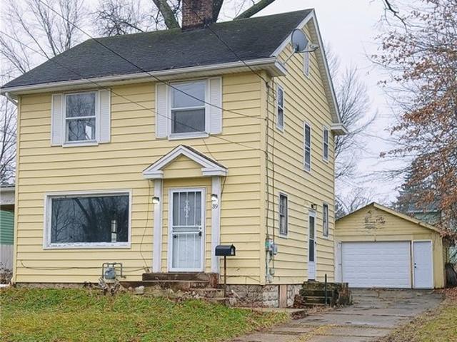 House for sale in Youngstown, Ohio