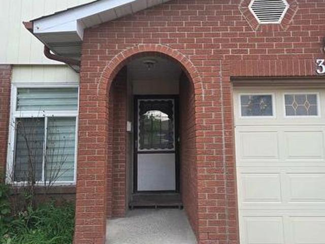 House for rent in Georgina, Ontario