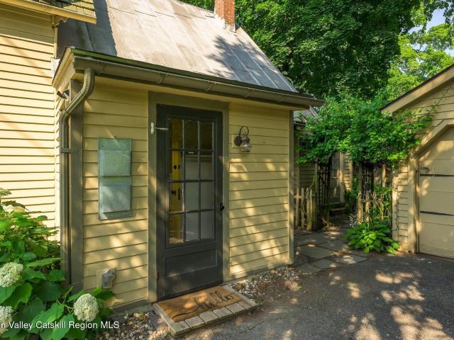 House for sale in Kinderhook, New York