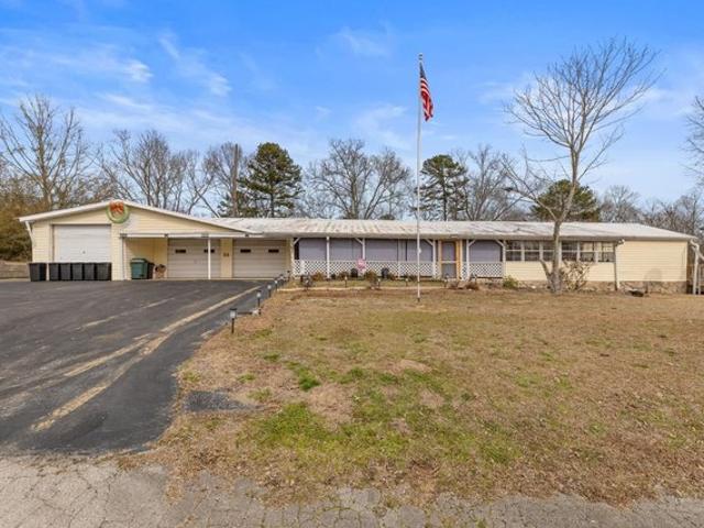 House for sale in Double Springs, Alabama