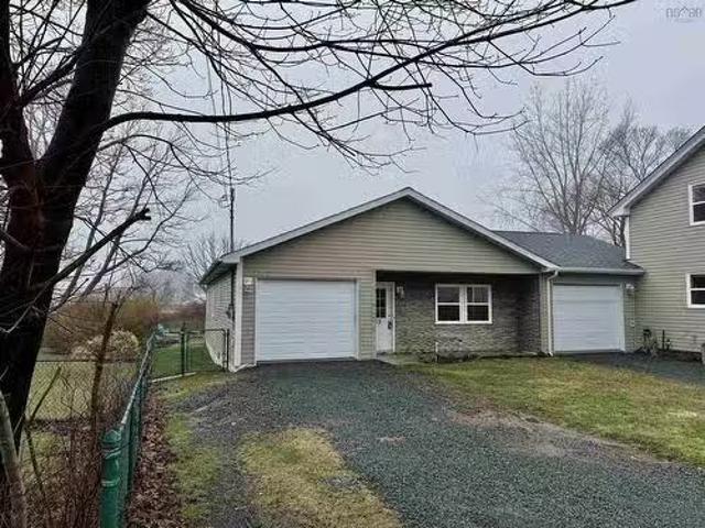 House for sale in Dartmouth, Nova Scotia