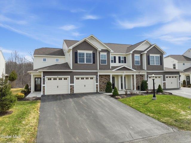 Townhouse for sale in Cohoes, New York