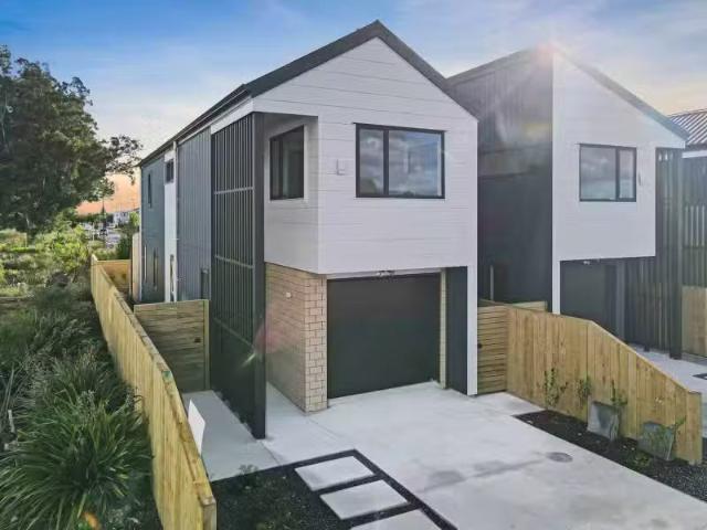 House for sale in Papakura