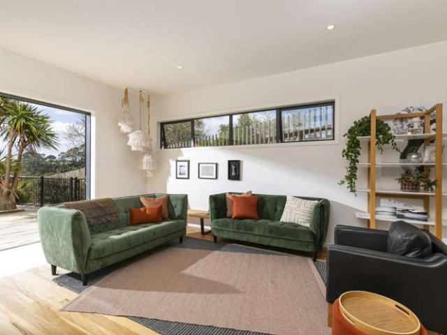 House for sale in Riverhead