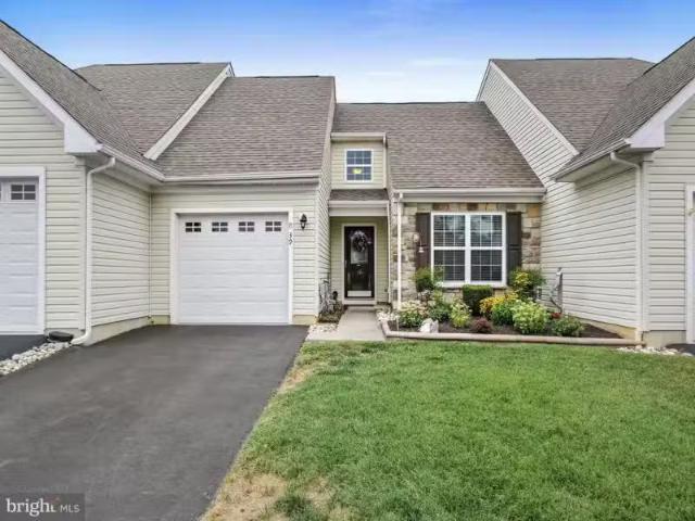 House for sale in Middletown House for sale in Middletown
