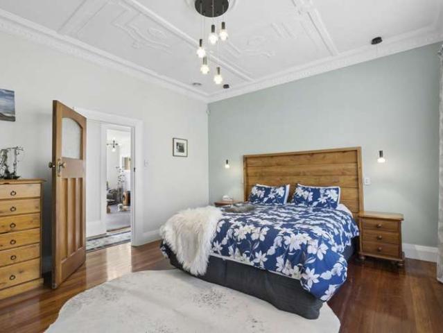 House for sale in Otakou