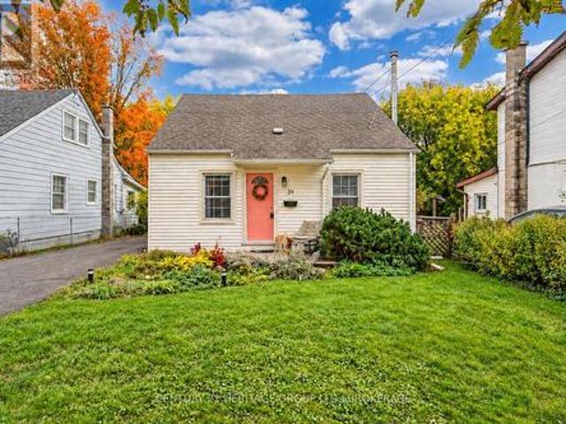 House for sale in Kingscourt, Kingston