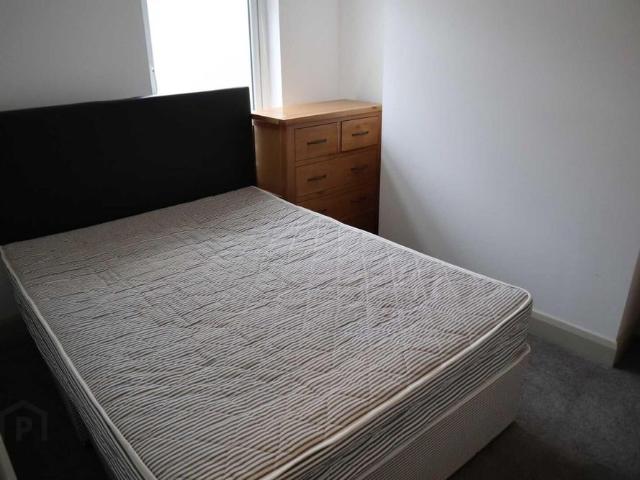 House for rent in Belfast, Upper Falls
