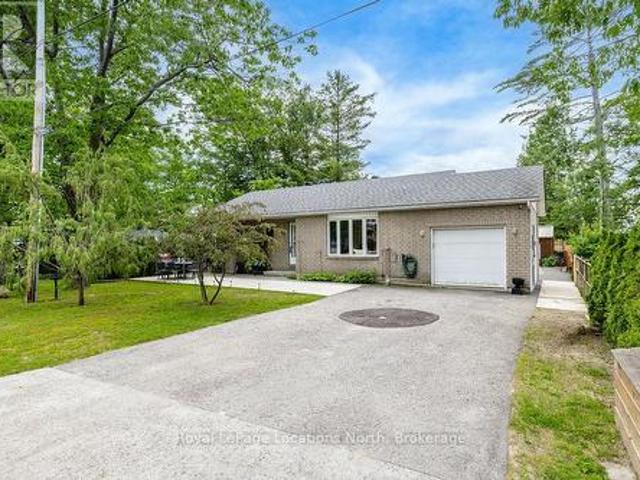 House for sale in Wasaga Beach, Ontario