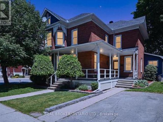 House for sale in Smiths Falls, Ontario