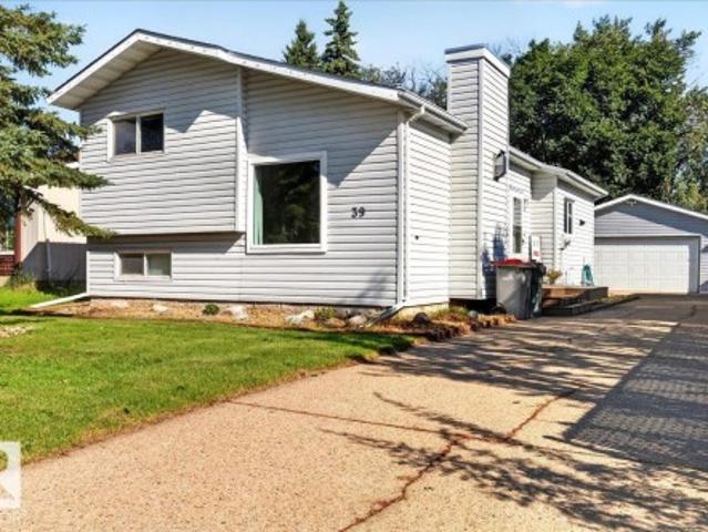 House for sale in Stony Plain, Alberta