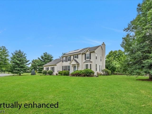 House for sale in Stewartsville, New Jersey