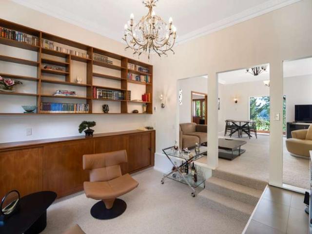 House for sale in Otakou
