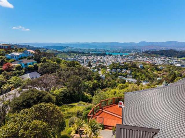 House for sale in Brooklyn, Wellington