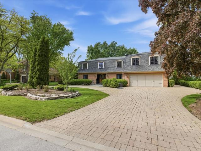 House for sale in Oak Brook, Illinois