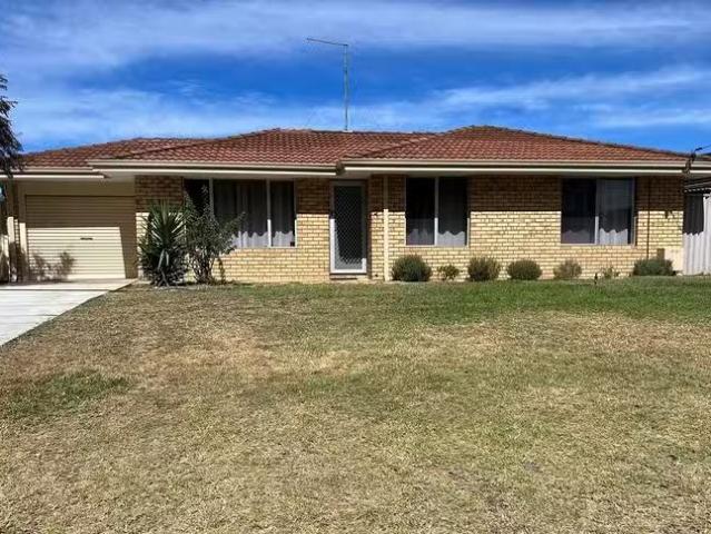House for rent in Greenfields
