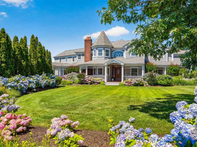 House for sale in East Falmouth, Massachusetts