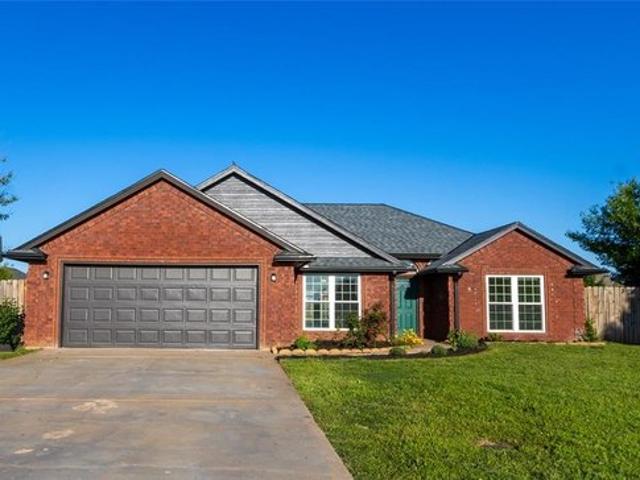 House for sale in Elgin, Oklahoma