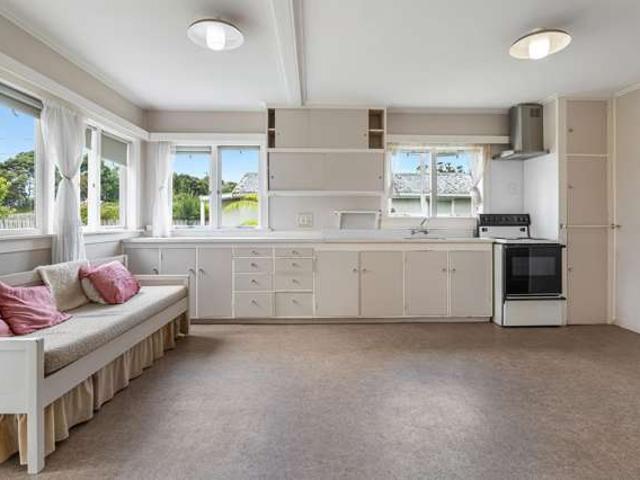 Property for sale in Kawau Island