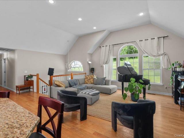 House for sale in Putnam Valley, New York