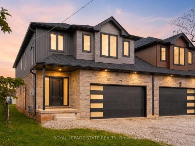 House for sale in Ancaster, Ontario