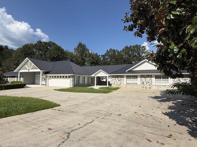 House for sale in Picayune, Mississippi