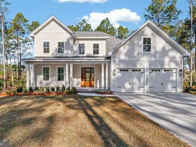House for sale in Waverly, Georgia