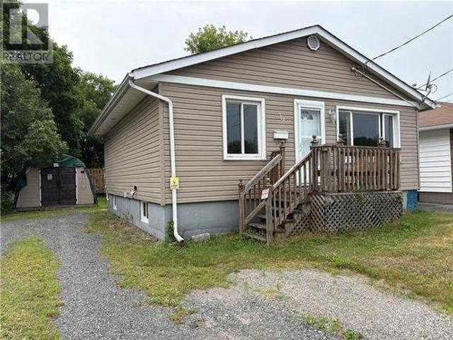 House for sale in Wanup, Ontario
