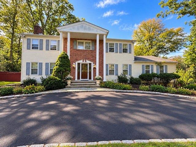 House for sale in Woodbury, Nassau County